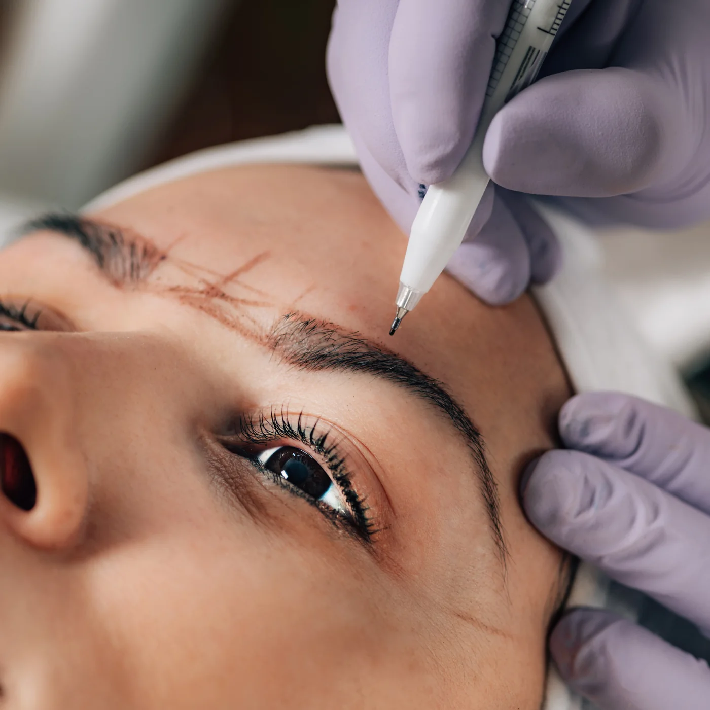 Brow beauty service
